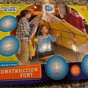 Discovery kids construction fort